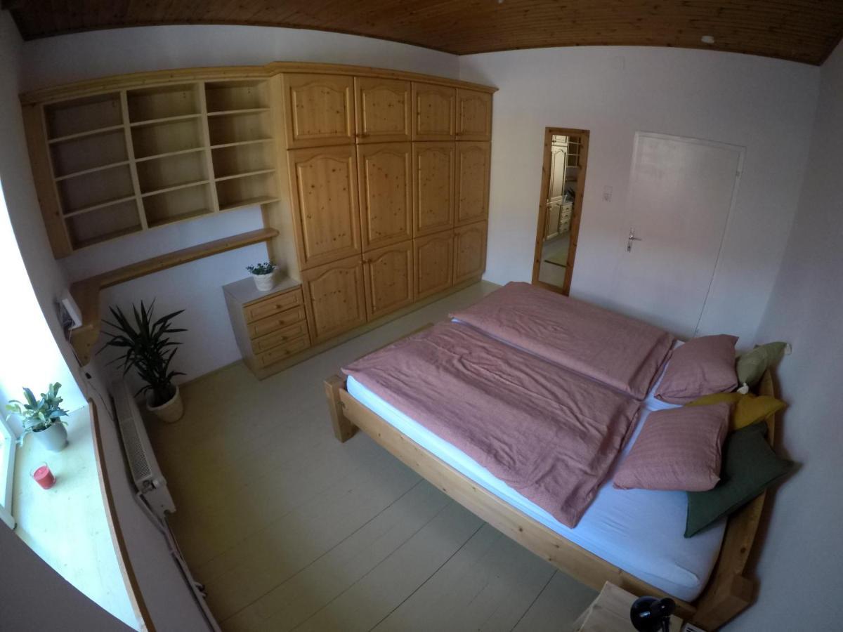 The Old School House Apartment *